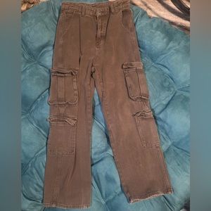 Brown Cargo Jeans Size Small 🐻 | In Good Condition and Cute🫶🏽